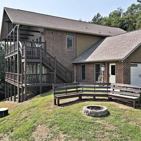 Pet-Friendly Smoky Mountain Retreat With Game Room! Sevierville Exteriör bild