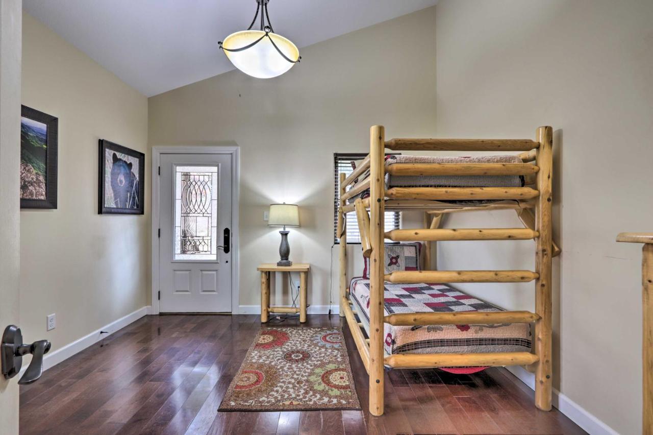 Pet-Friendly Smoky Mountain Retreat With Game Room! Sevierville Exteriör bild