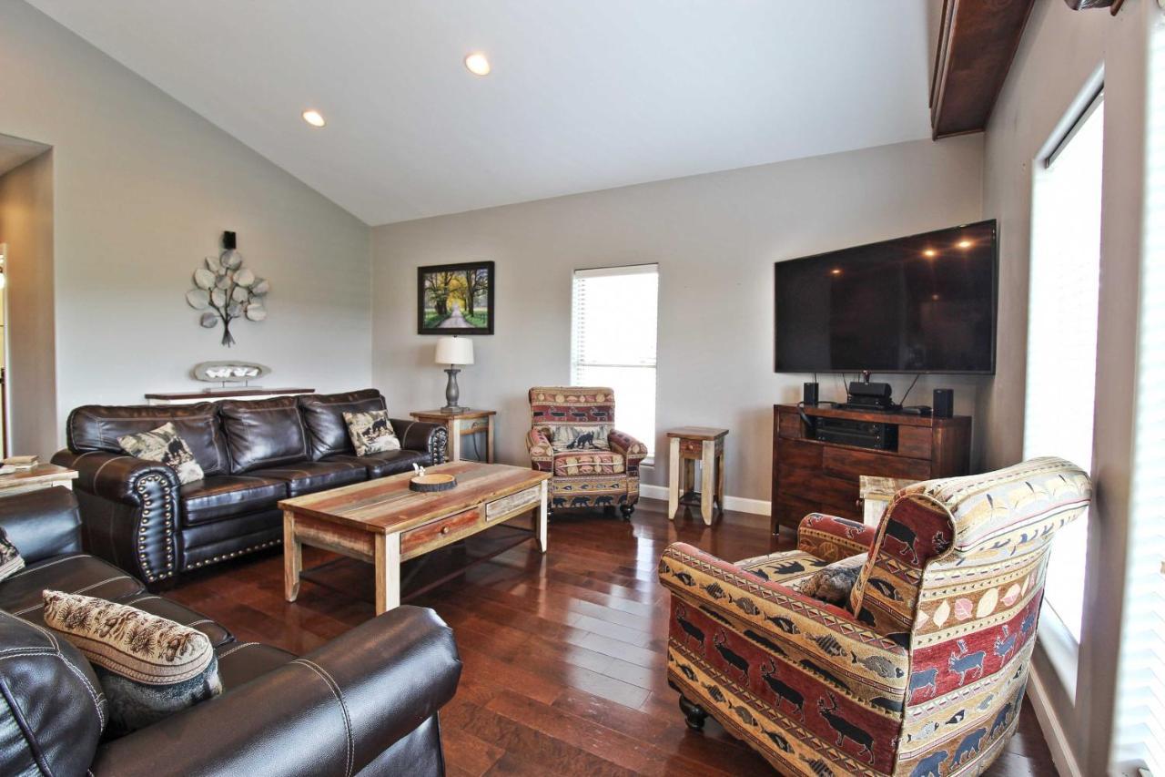 Pet-Friendly Smoky Mountain Retreat With Game Room! Sevierville Exteriör bild